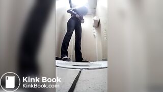 floor toilet shitting