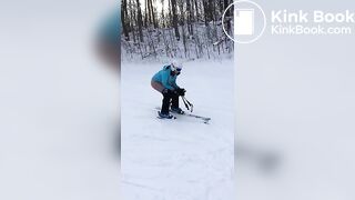 Amateur skiing and pooping