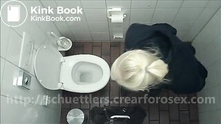 chubby girl had to poop