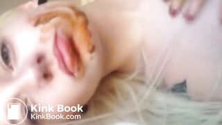 Hot Scat Girl