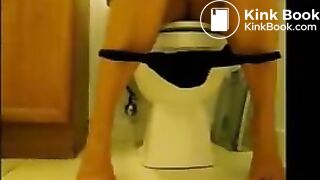 girl farting and pooping 2