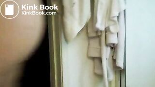 0012 Hot Girl Strips And Poops