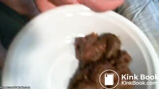 Granny eat her own Shit