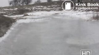 NSG good blond diarrhea in plage