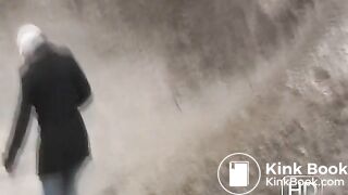 NSG good blond diarrhea in plage