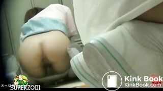 Japanese girls diarrhea 4