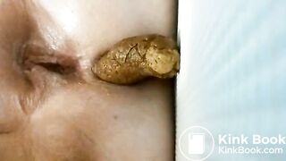 dicke frau scheisst  und pisst