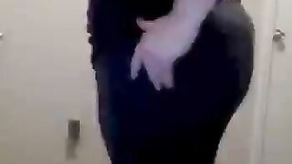 Diarrhea Shart in Yoga Pants