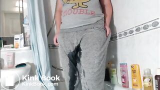 sexy_shitting_woman6