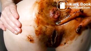 sexy_shitting_woman17