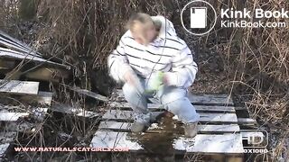 Poop on a frosty morning