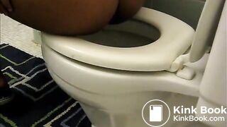 Ass On Toilet Views 4