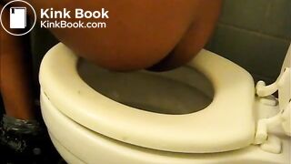 Ass On Toilet Views 4