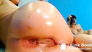 squirt vixen fisting her shithole