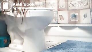 women taking shits 2