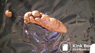 sexy_shitting_woman16