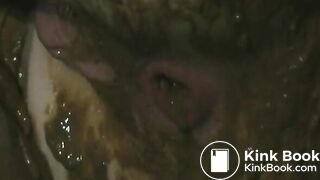 babe pooping into pantyhose