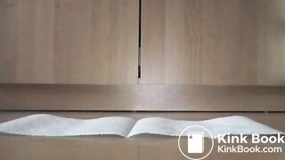 Mature lady's magnificent turd