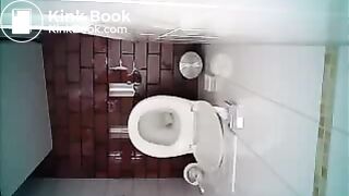 desperate_gal_blocks_toilet