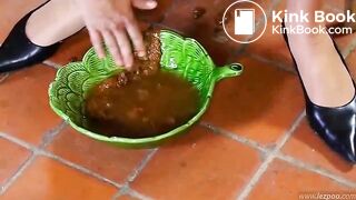 Russian teen shitting and smearing