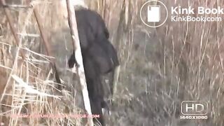 NSG blond pooping ootdhor