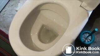 Italian Girl Poops 1