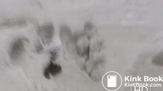 NSG very nice long poop in neige