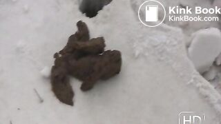 NSG very nice long poop in neige