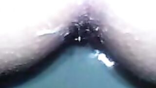 MOV00002_poop_shitting