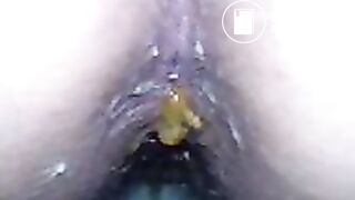 MOV00002_poop_shitting