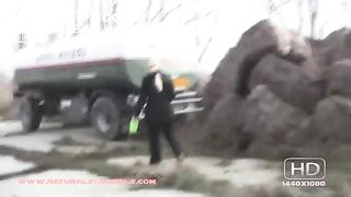 NSG blond diarhea camion citerne