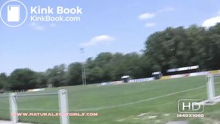 NSG brune poop in vestiaire