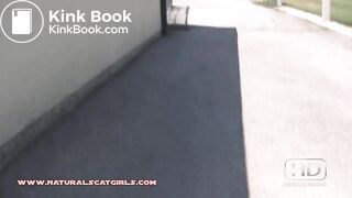 NSG brune poop in vestiaire