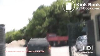 NSG brune poop in vestiaire