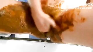 Really dirty scat play