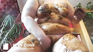 Fat Bitch Masturbating In Scat