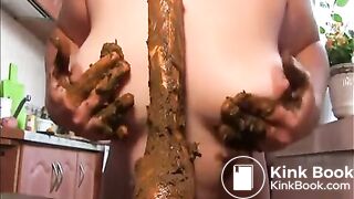 sexy_shitting_woman14