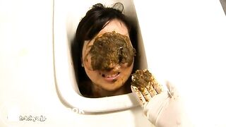 Japanese lesbian scat 123