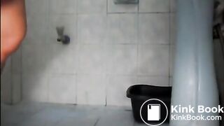 LATINA SHIT AND ANAL FISTflv