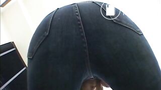 Cute-Farting-Japanese-Girl
