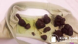 WHITE GIRL ESSENCE 2