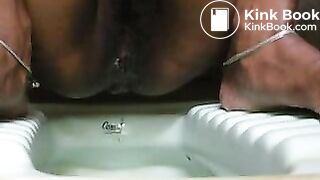 Indian Girl Fart and Shit