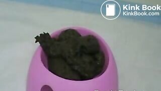 Dante Posh Shits In Bowl