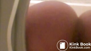 Porcelain Lilith Farting and Pooping (13)