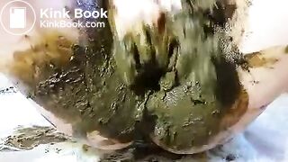 Real nice scat girl III