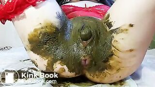 Real nice scat girl III