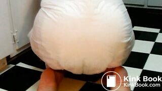 Peeprincess diaper poop in kitchen