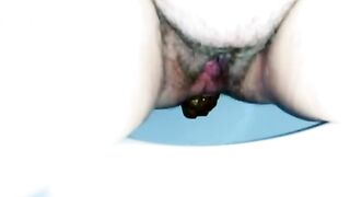 Shitting and pissing
