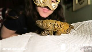 Brunette Girl Leave a Load