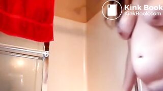 Scat--Chubby-Girl-Takes-Big-Shit-And-Plays--EroProfile